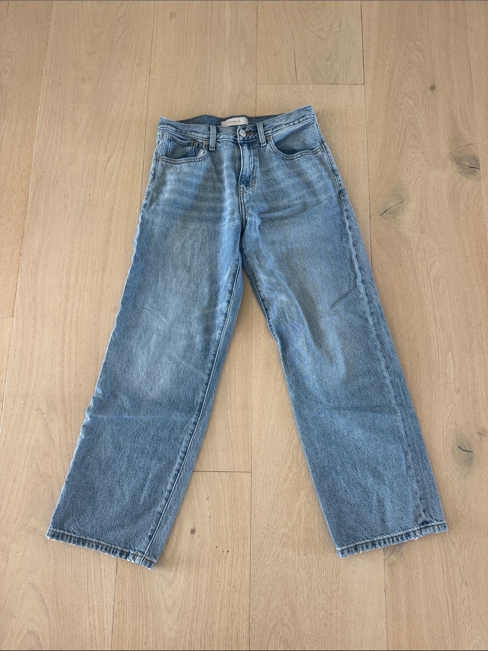 PacSun Relaxed Light Blue Denim Jeans 28x30